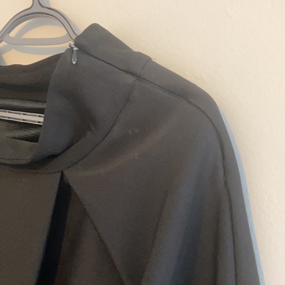 Thick Black Skirt - Picture 3 of 4